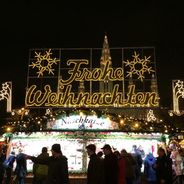 Weihnachtsmarkt Rathausplatz