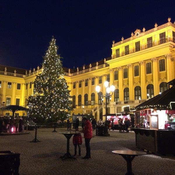 Weihnachtsmarkt Schönbrunn